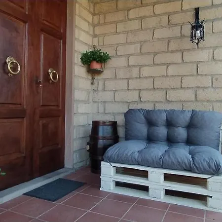 Holiday home Casolare L'antico Olivo